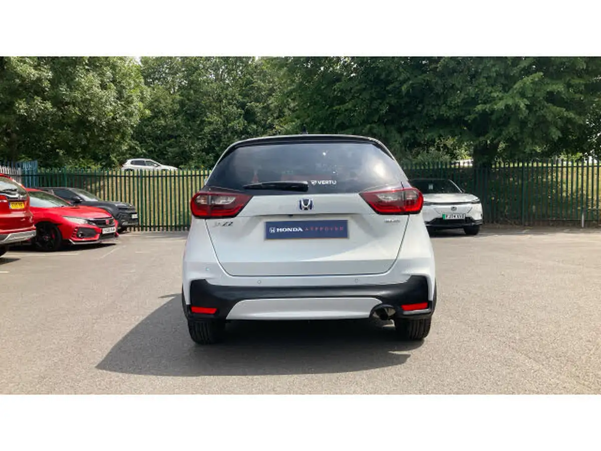 2023-honda-jazz-15-i-mmd-advance-big-39