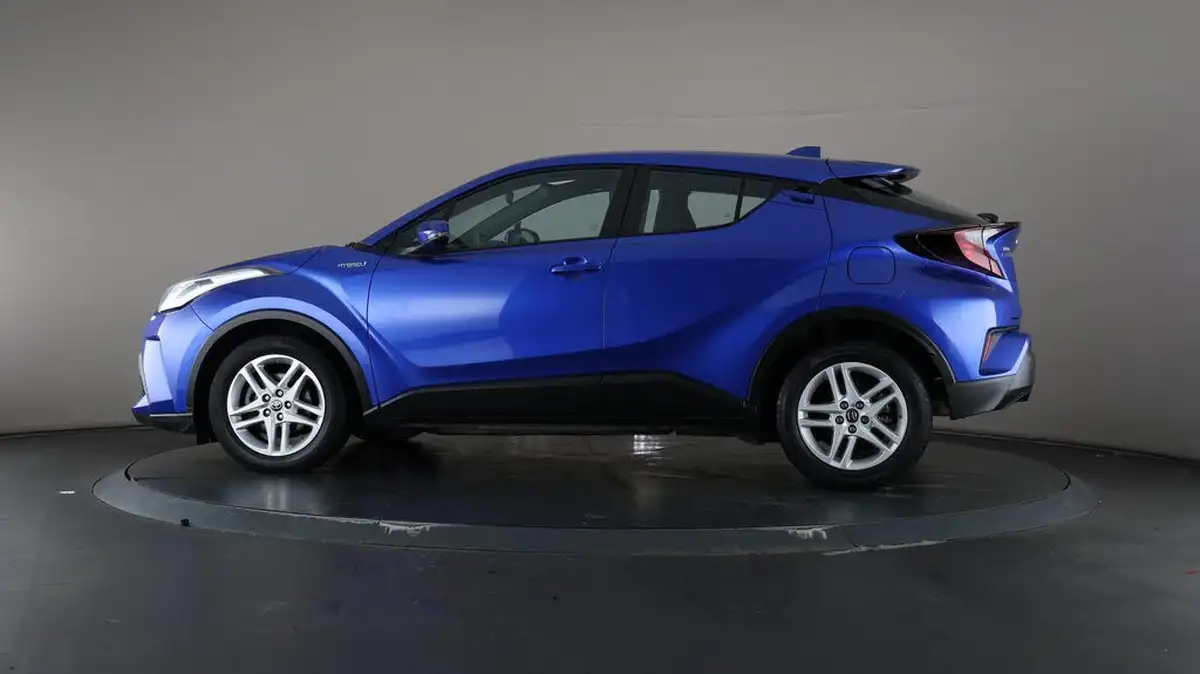 2021-toyota-c-hr-18-vvt-i-icon-big-36