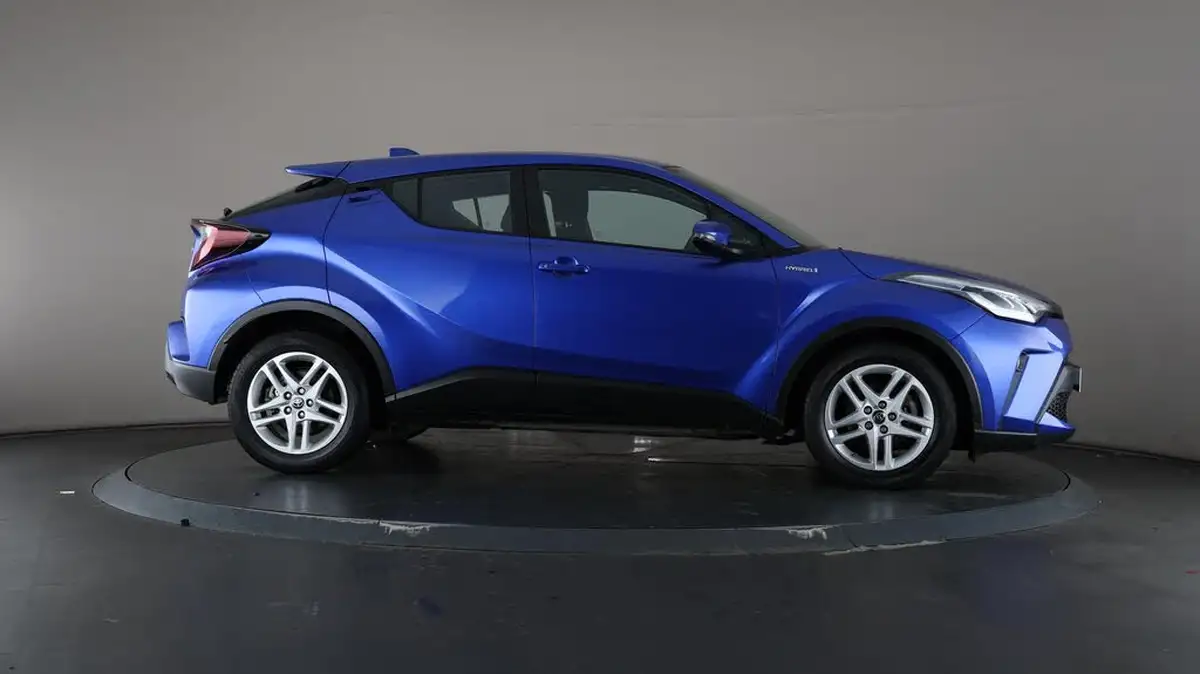 2021-toyota-c-hr-18-vvt-i-icon-big-60