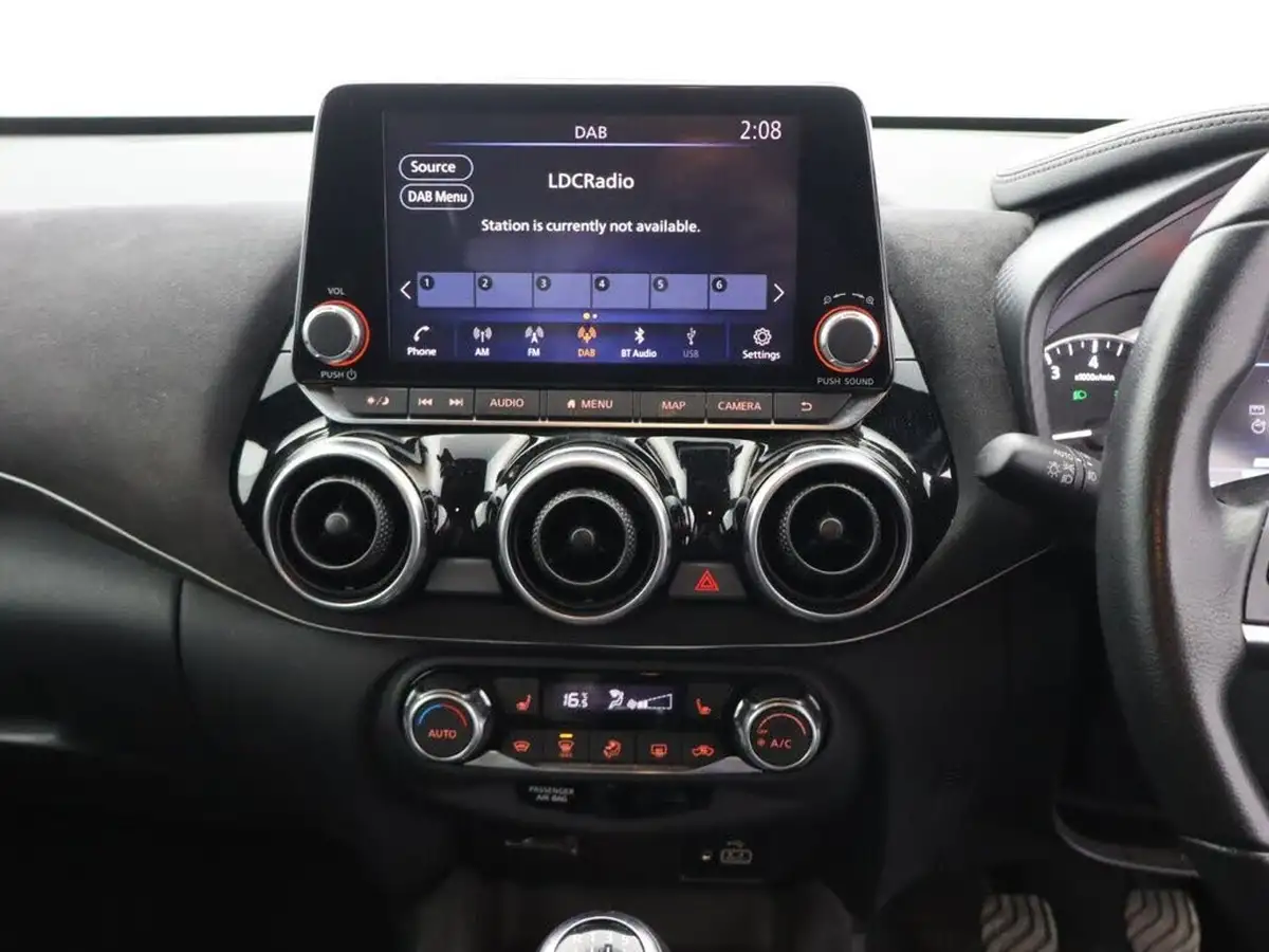 2022-nissan-juke-10-dig-t-tekna-big-16