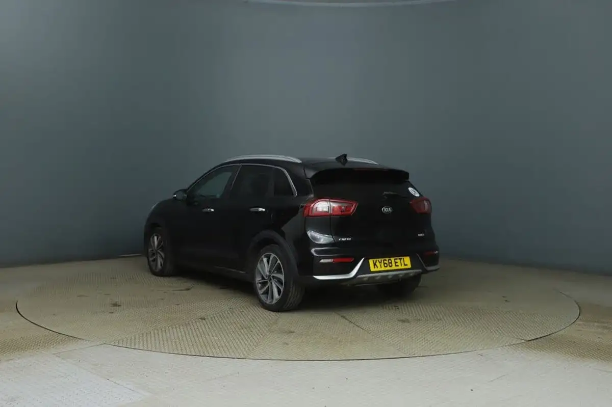 2018-kia-niro-16-gdi-4-156kwh-big-7