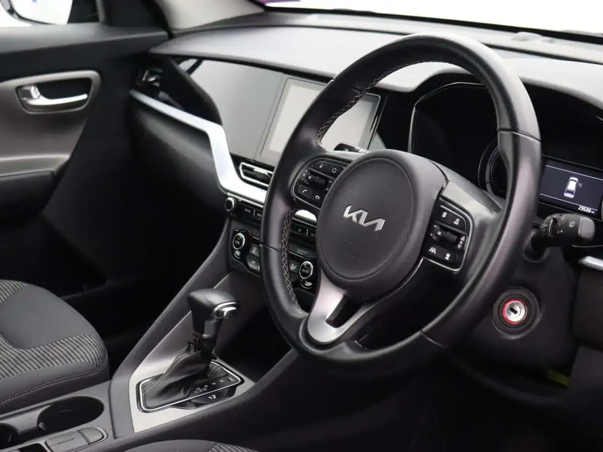 2022-kia-niro-16-gdi-2-139bhp-156kwh-big-18