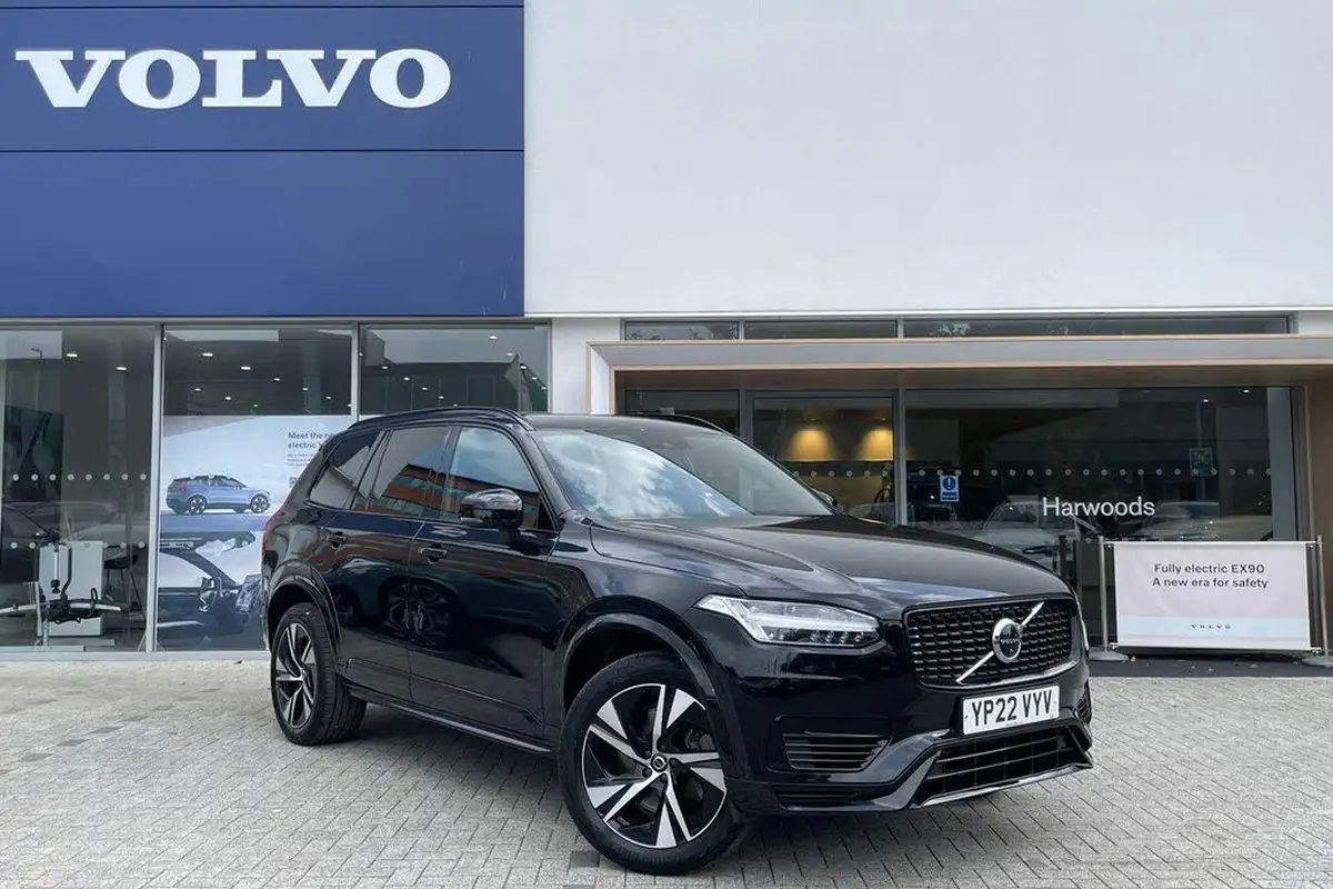 2022-volvo-xc90-20-t8-r-design-455bhp-big-0