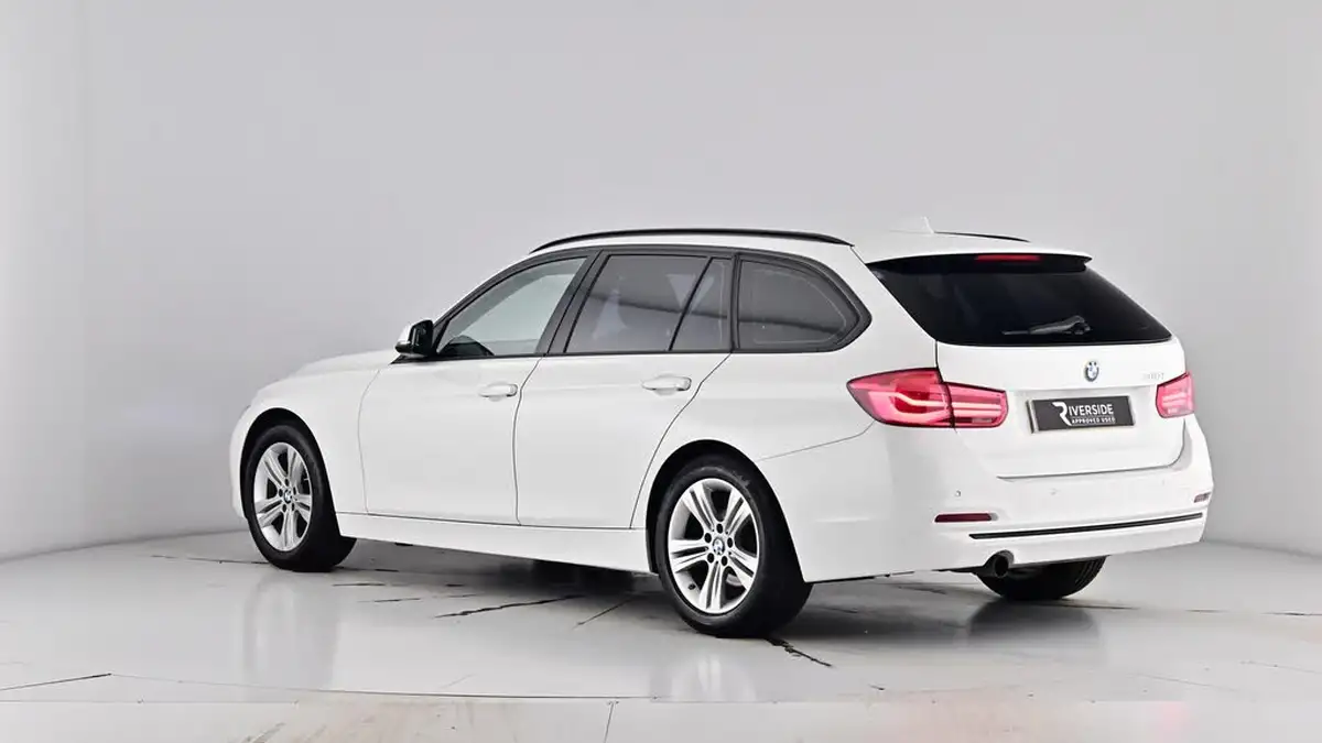 2017-bmw-3-series-15-318i-sport-touring-5d-big-63