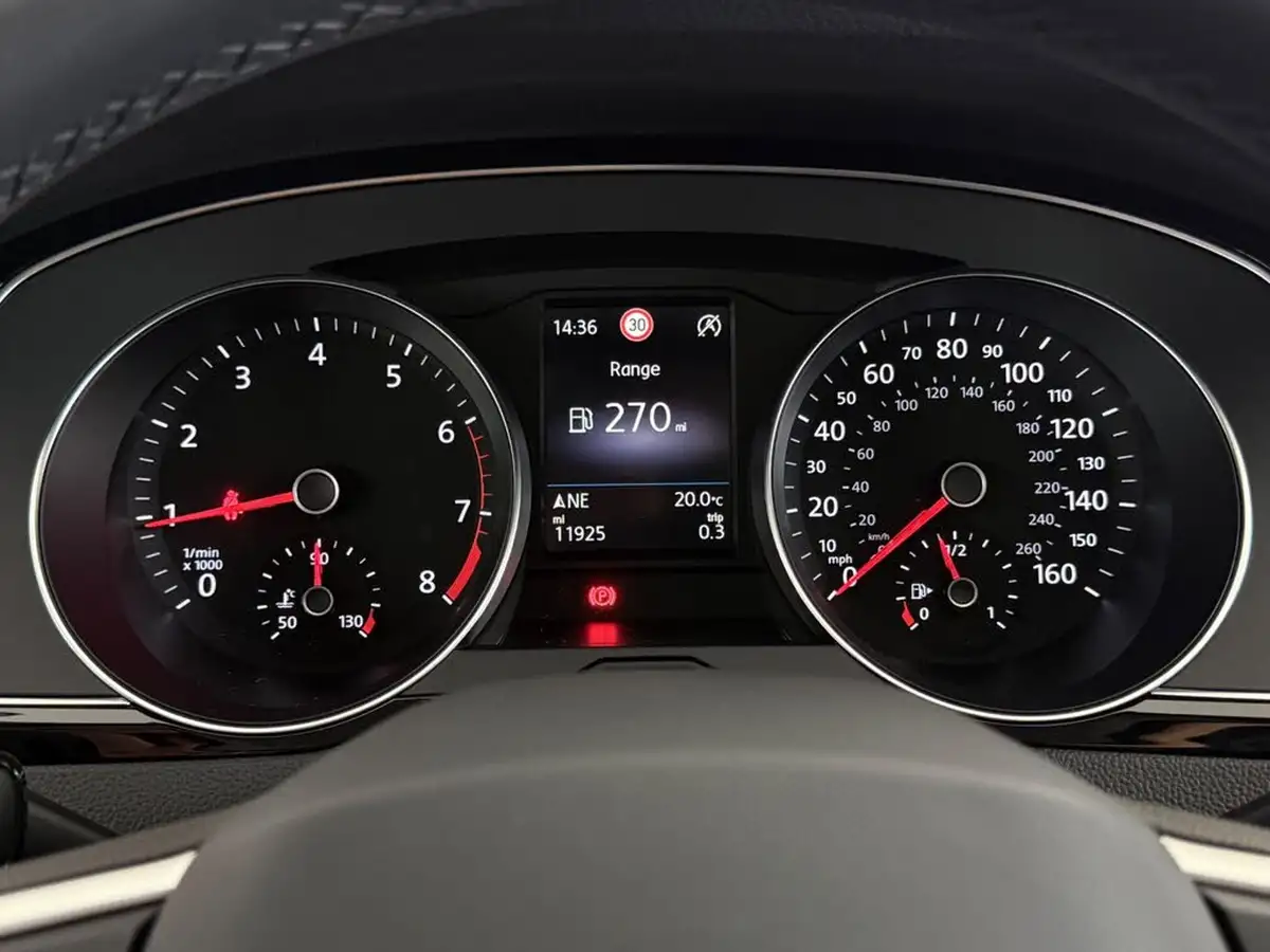 2023-volkswagen-passat-15-tsi-se-nav-big-21