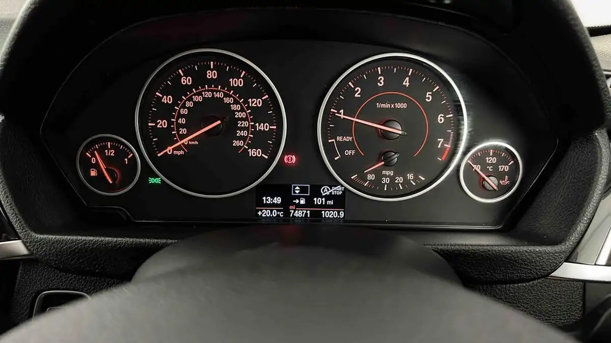 2017-bmw-3-series-15-318i-sport-touring-5d-big-15
