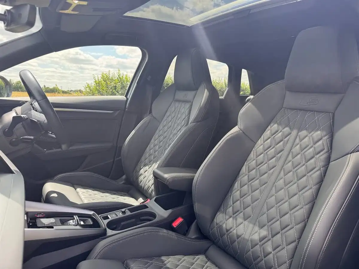 2023-audi-s3-20-tfsi-black-edition-sportback-5d-big-12