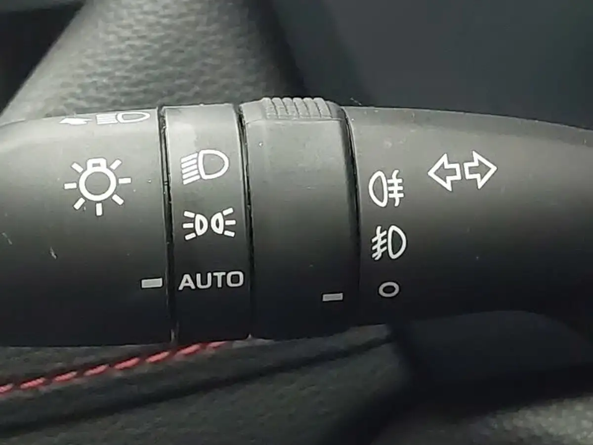 2023-suzuki-across-25-no-trim-big-17