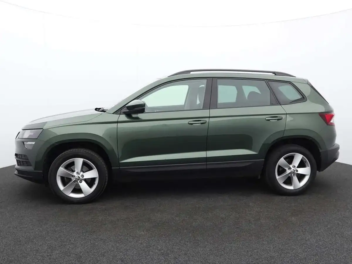 2022-skoda-karoq-10-tsi-se-big-4