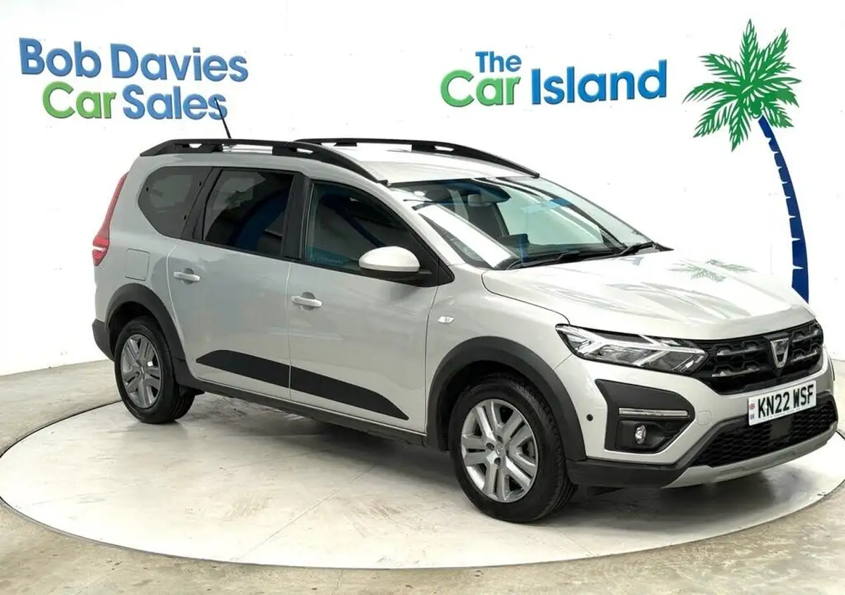 2022-dacia-jogger-10-tce-comfort-big-10
