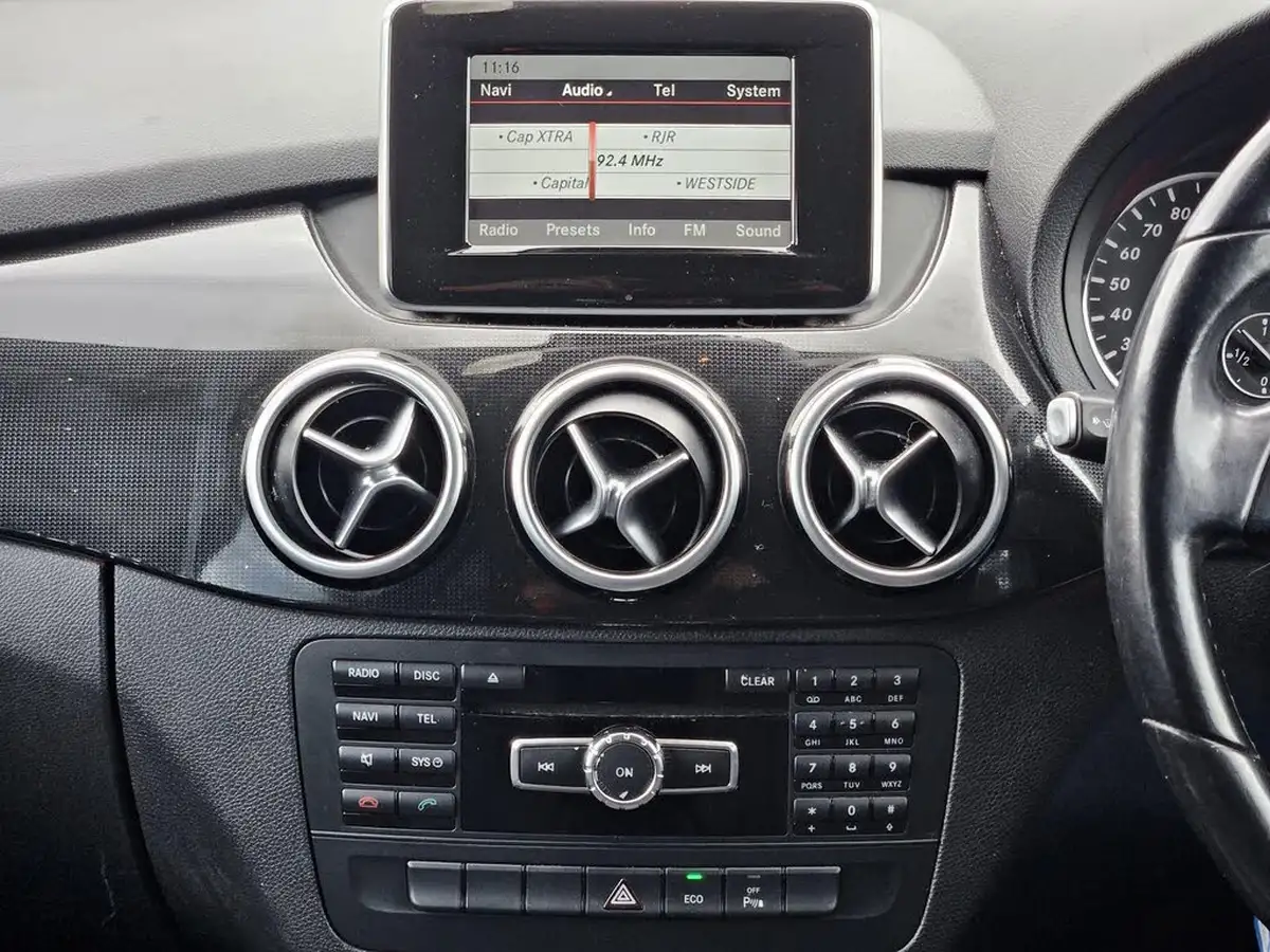 2012-mercedes-benz-b-class-16-b180-se-blue-f-ss-big-34