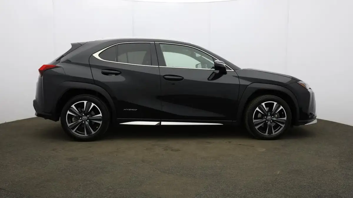 2021-lexus-ux-250h-20-ux-184bhp-premium-plus-packsun-e-four-big-52