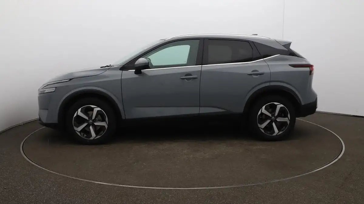 2021-nissan-qashqai-13-dig-t-premiere-edition-140ps-big-66