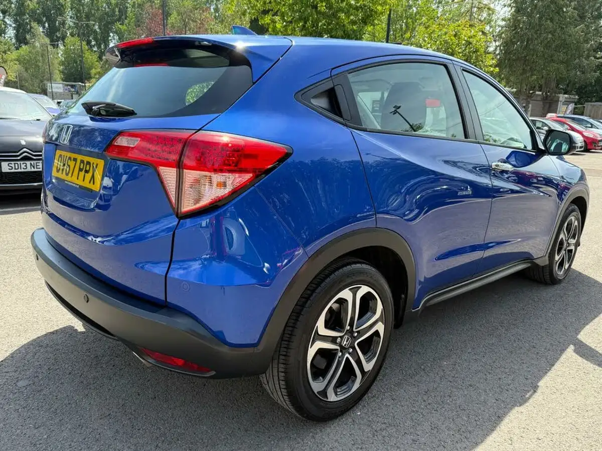 2017-honda-hr-v-16-i-dtec-se-big-5