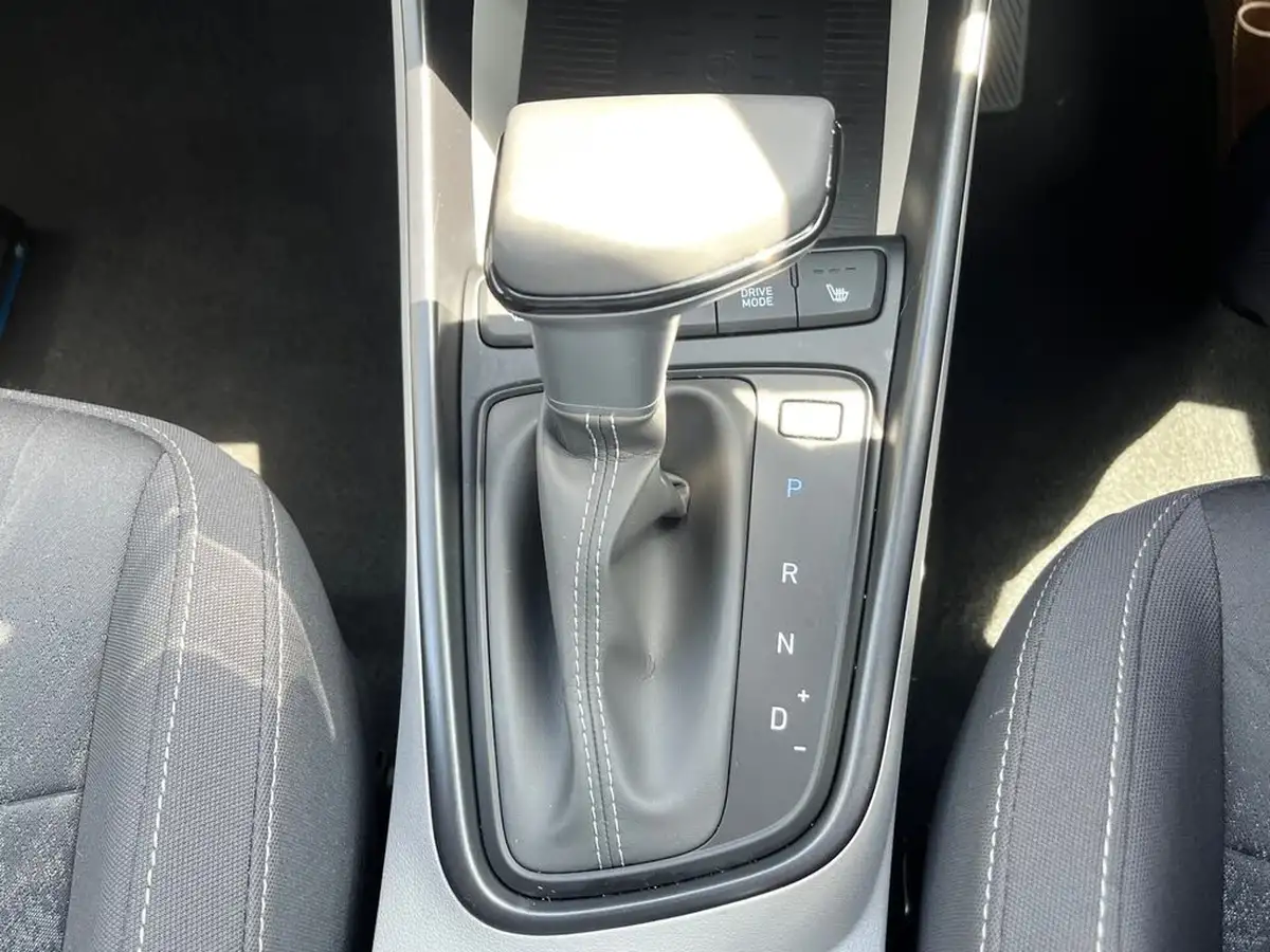 2023-hyundai-bayon-10-t-gdi-ultimate-100ps-dct-big-52