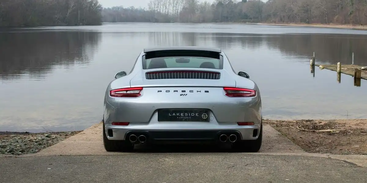 2018-porsche-911-30-carrera-s-420bhp-coupe-pdk-big-4