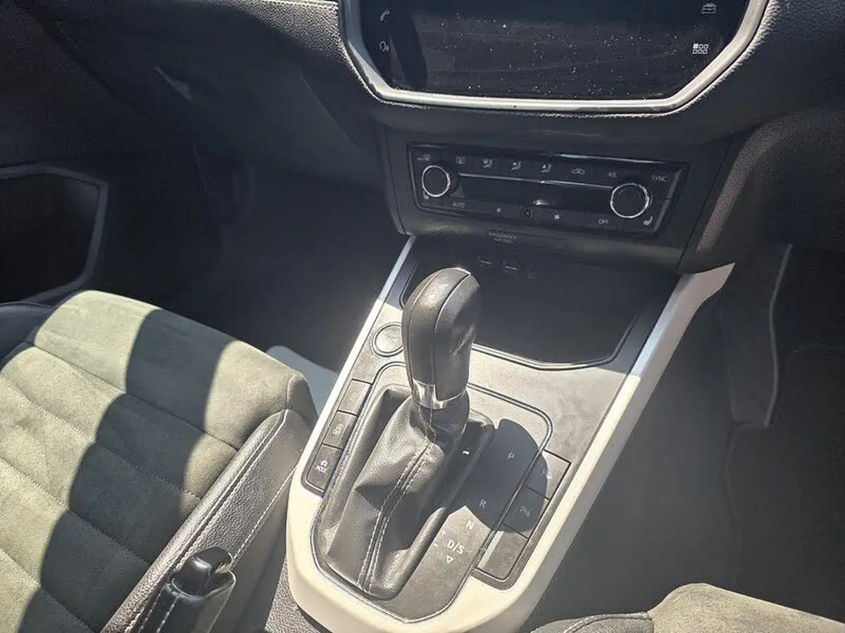 2020-seat-arona-10-tsi-xcellence-lux-115ps-dsg-big-15