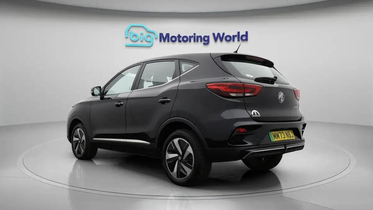 2024-mg-zs-suv-e-se-ev-176ps-big-5