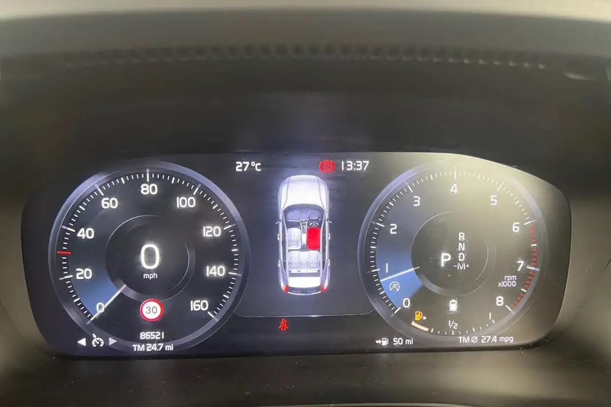 2021-volvo-xc40-20-b5-r-design-pro-250bhp-geartronic-big-6