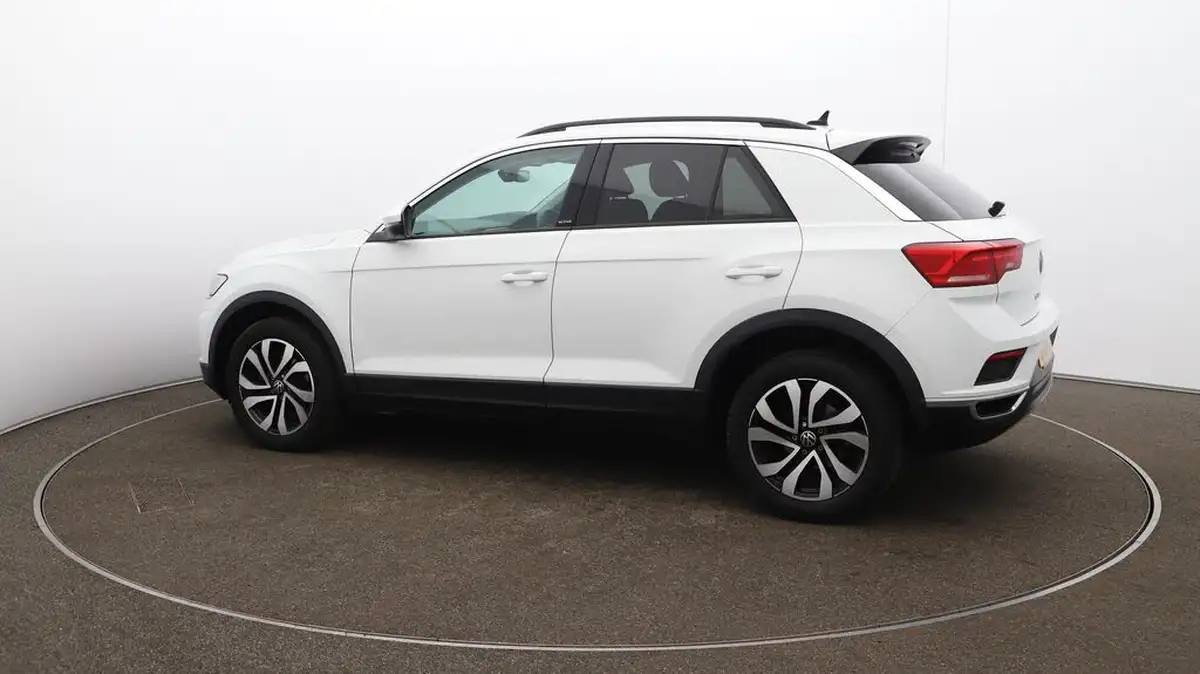 2021-volkswagen-t-roc-15-tsi-active-hatchback-5d-big-47