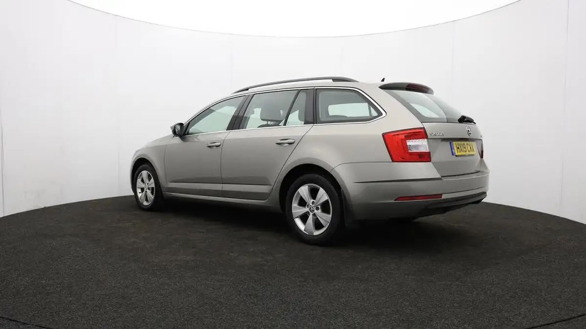 2019-skoda-octavia-10-tsi-se-technology-estate-big-79