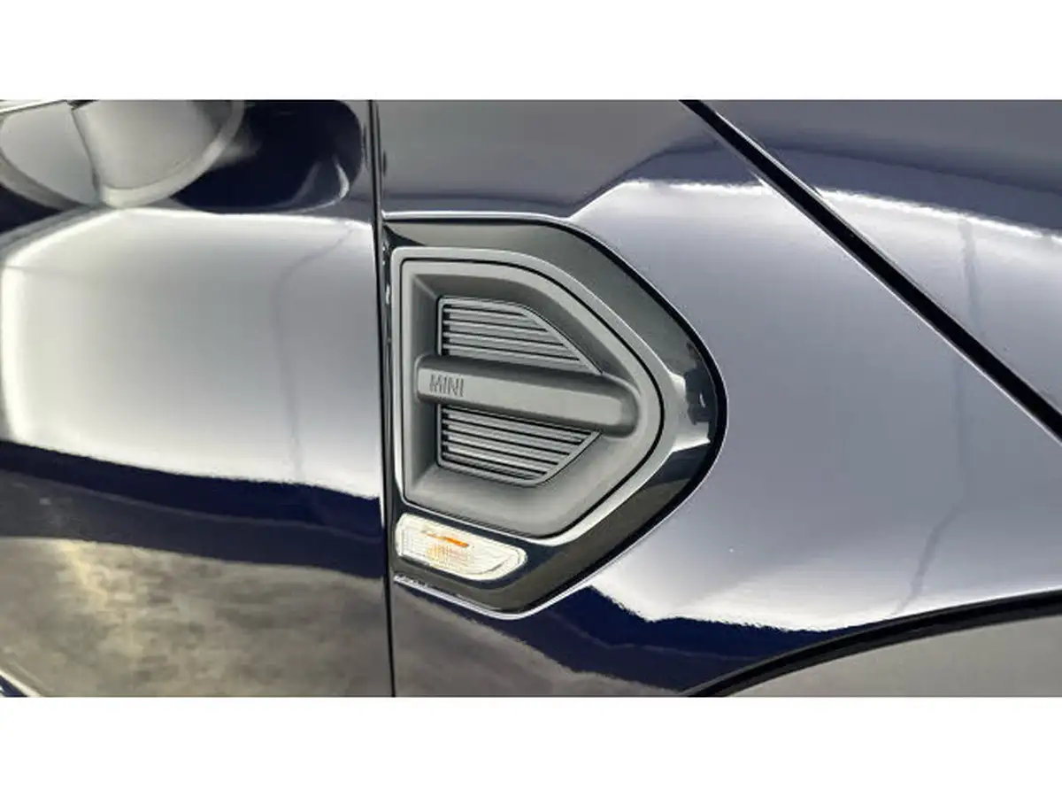 2023-mini-countryman-15-cooper-exclusive-premium-big-22