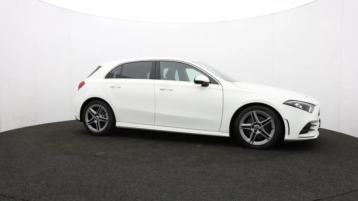 2019-mercedes-benz-a-class-20-a220-amg-line-hatchback-5d-big-46
