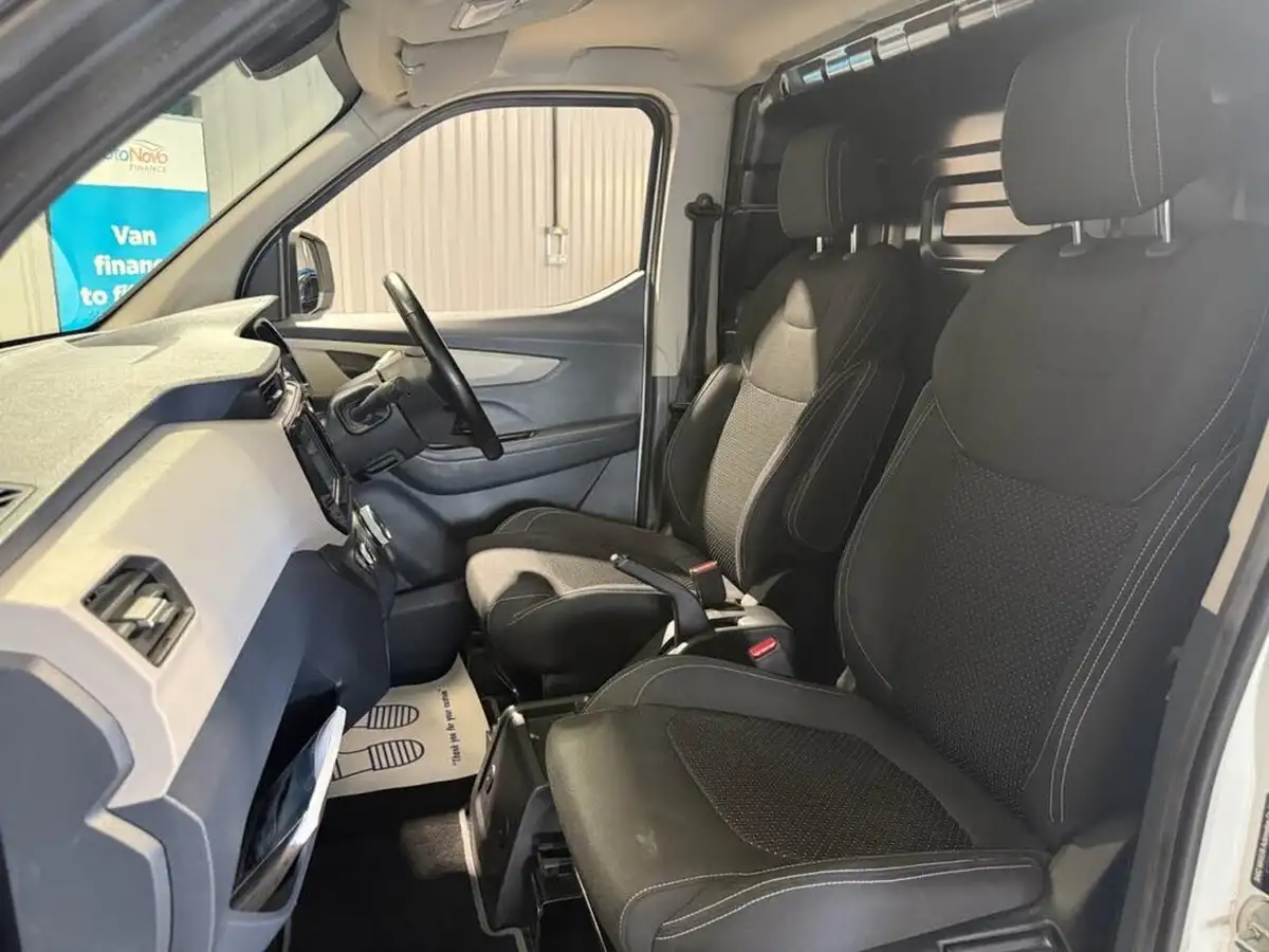 2021-maxus-e-deliver-3-e-l1h1-35kwh-big-4