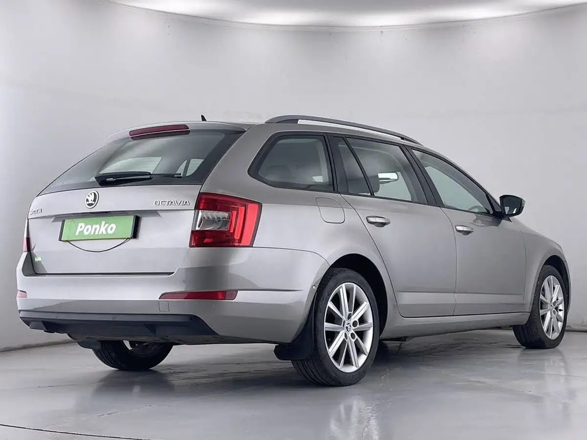 2015-skoda-octavia-20tdi-se-l-estate-big-4