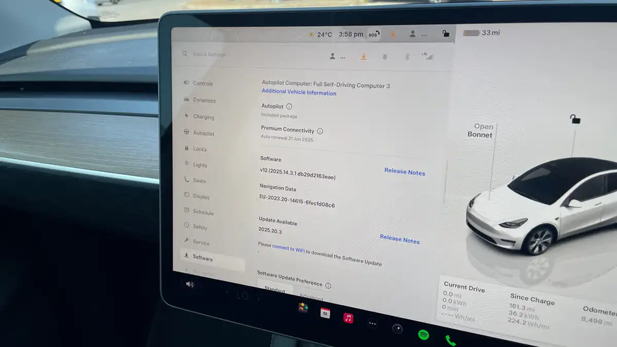 2024-tesla-model-y-e-rwd-big-26