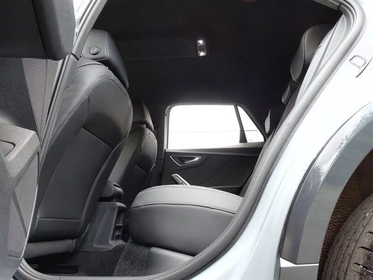 2023-audi-q2-15-35-tfsi-s-line-tronic-big-12