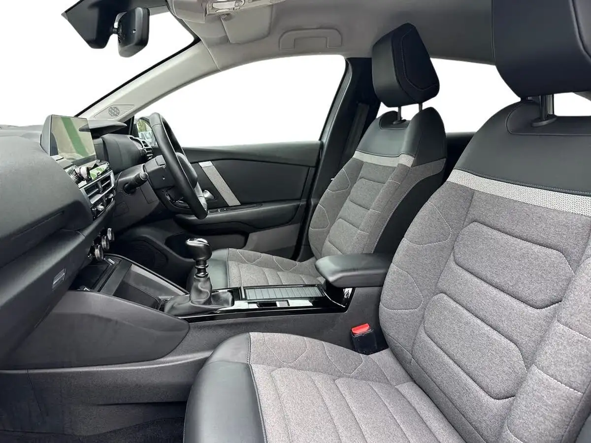 2022-citroen-c4-12-puretech-c-series-edition-big-9