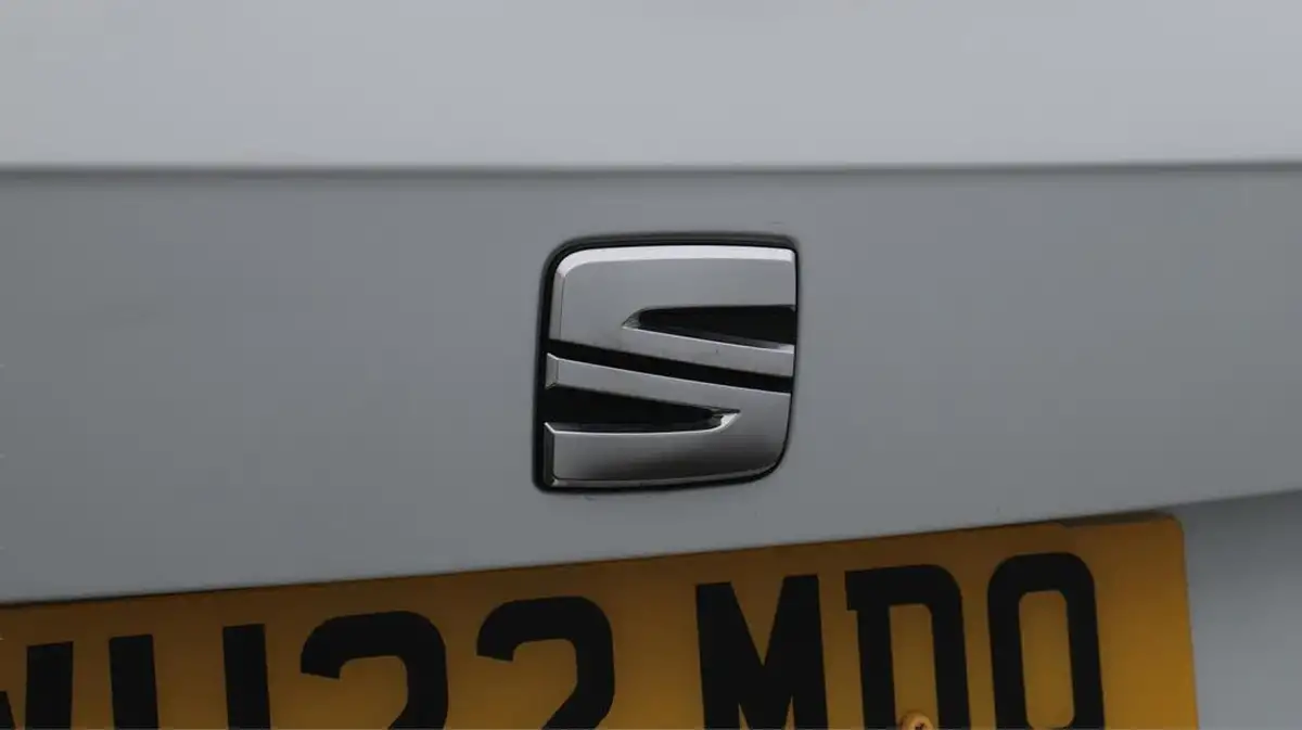 2022-seat-ateca-20tdi-se-technology-150ps-dsg-big-20
