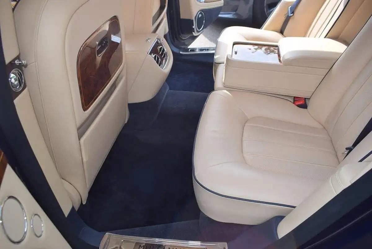 2011-bentley-mulsanne-675-big-30