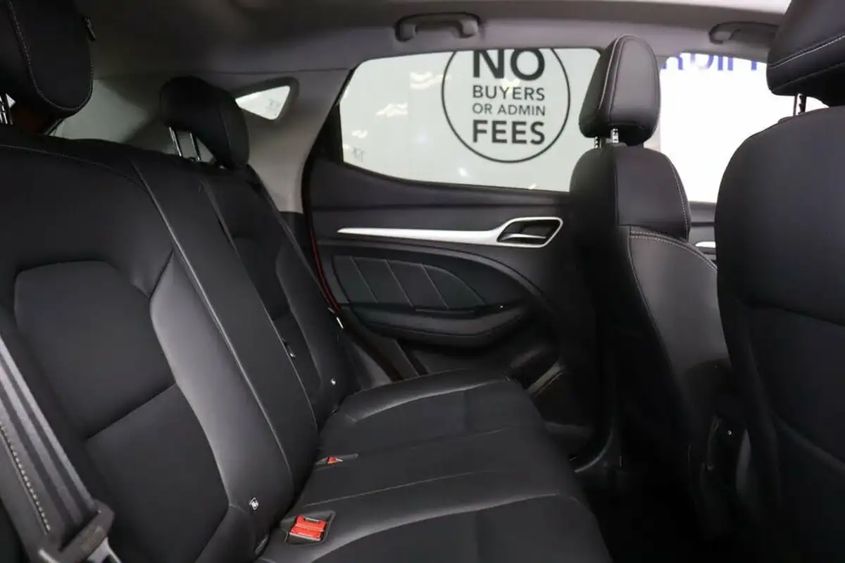 2021-mg-zs-suv-e-exclusive-ev-big-31