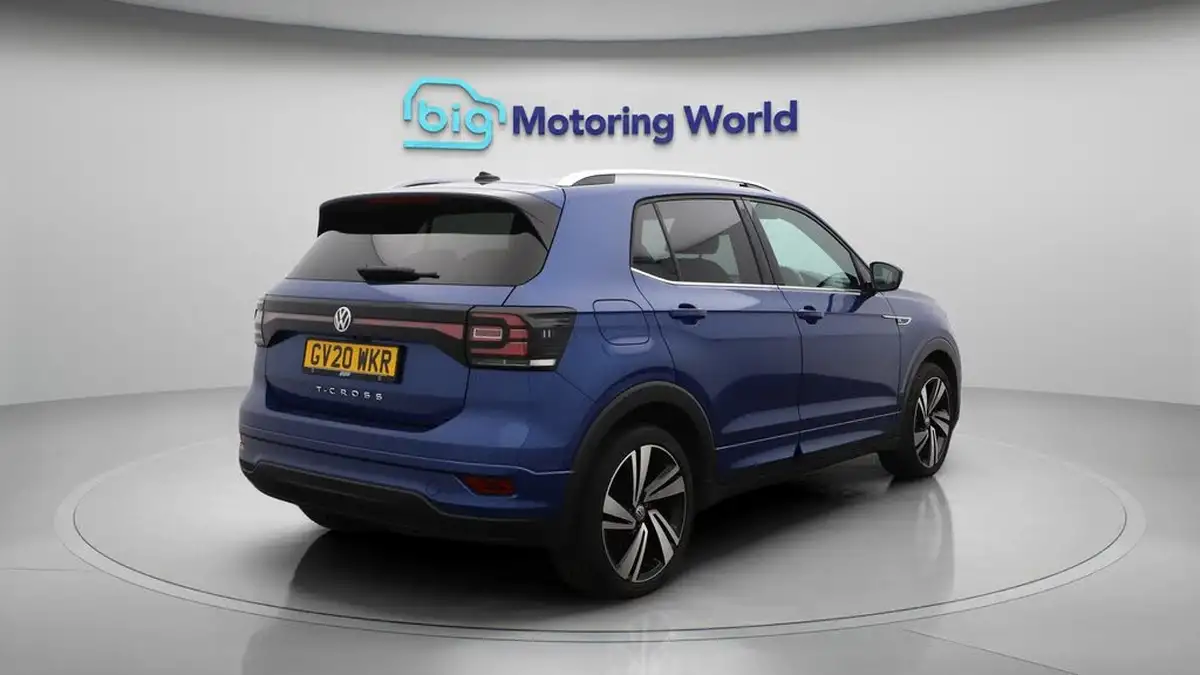 2020-volkswagen-t-cross-15-tsi-r-line-big-7