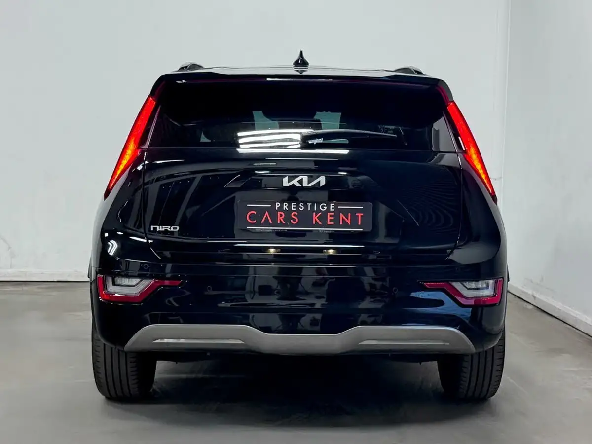 2022-kia-e-niro-ev-3-big-6