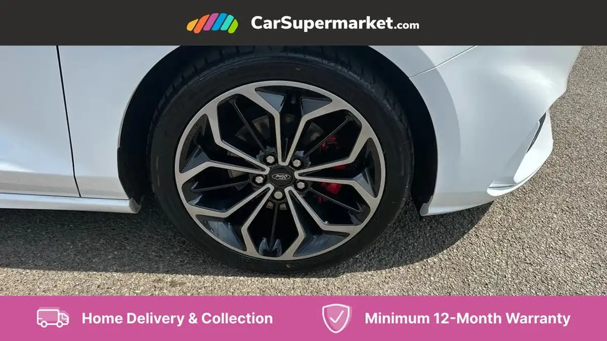 2020-ford-focus-15-st-line-x-hatchback-big-10