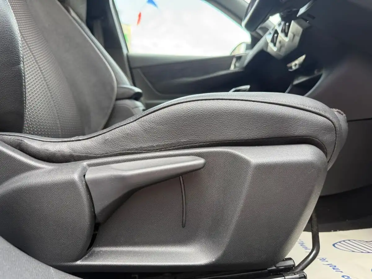 2019-ds-ds-3-crossback-12-puretech-performance-line-155ps-eat8-big-32