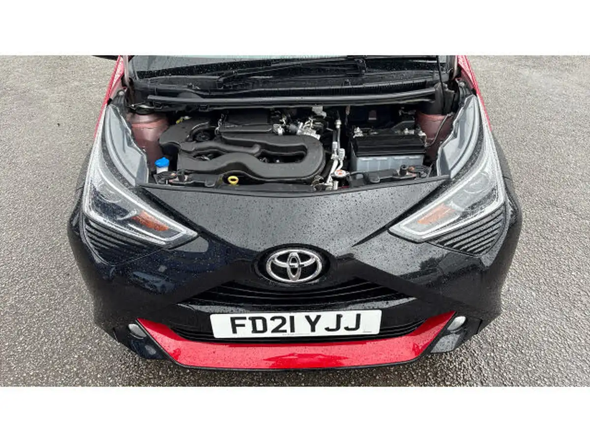 2021-toyota-aygo-10-vvt-i-x-clusiv-big-7