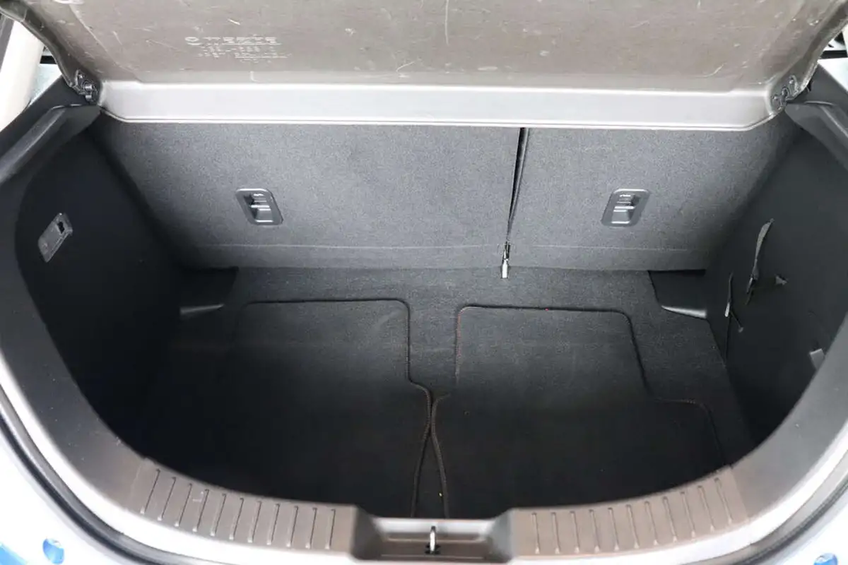 2018-mazda-mazda2-15-se-l-nav-auto-big-58