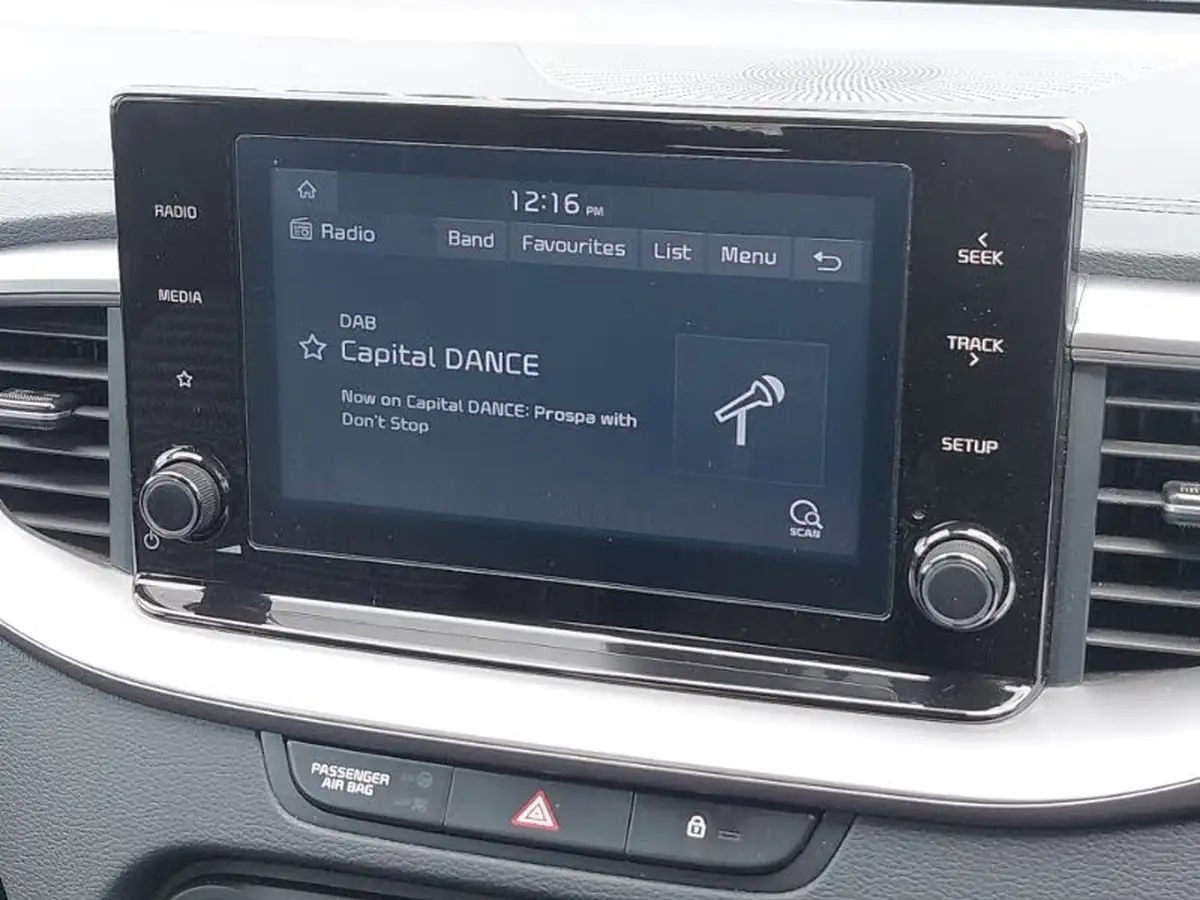 2022-kia-xceed-10-t-gdi-2-big-14