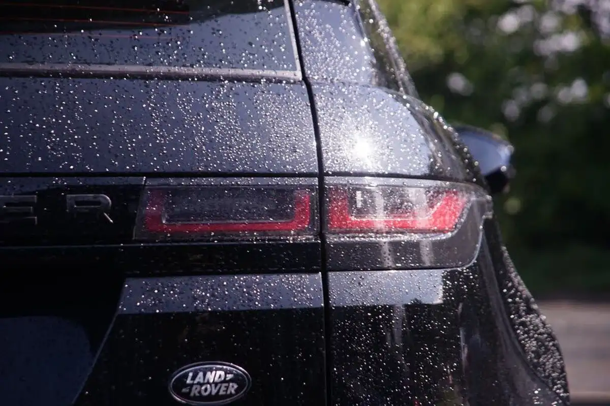 2021-land-rover-range-rover-evoque-20-p200-s-big-42