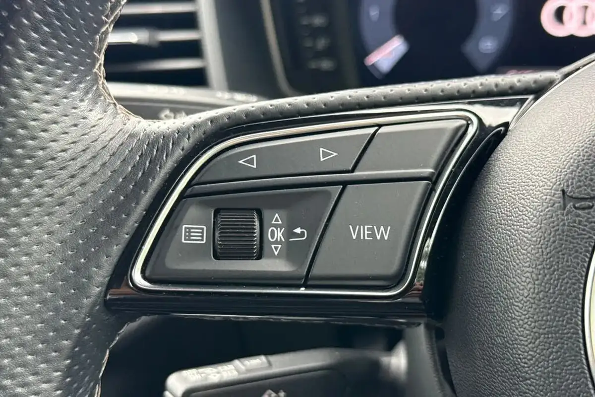 2021-audi-a1-10-25-tfsi-black-edition-big-38