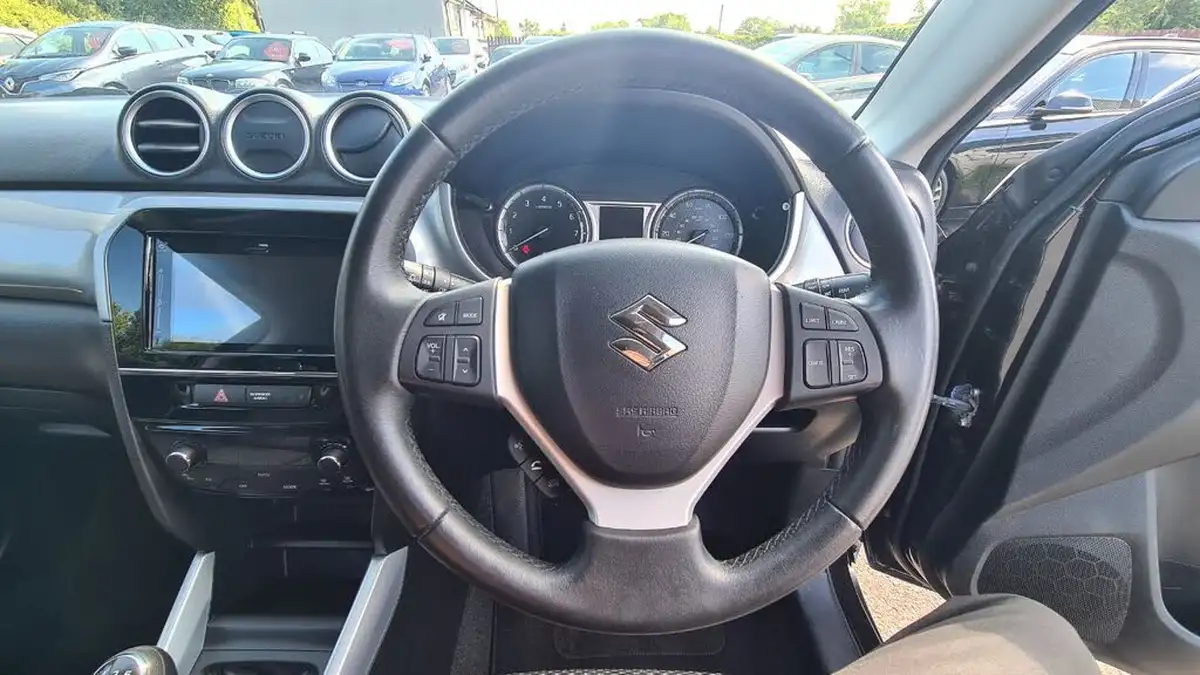 2017-suzuki-vitara-16-sz-t-big-14