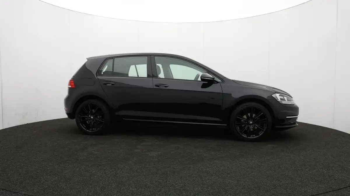 2018-volkswagen-golf-10-tsi-se-nav-110ps-ss-hatchback-5d-dsg-big-36
