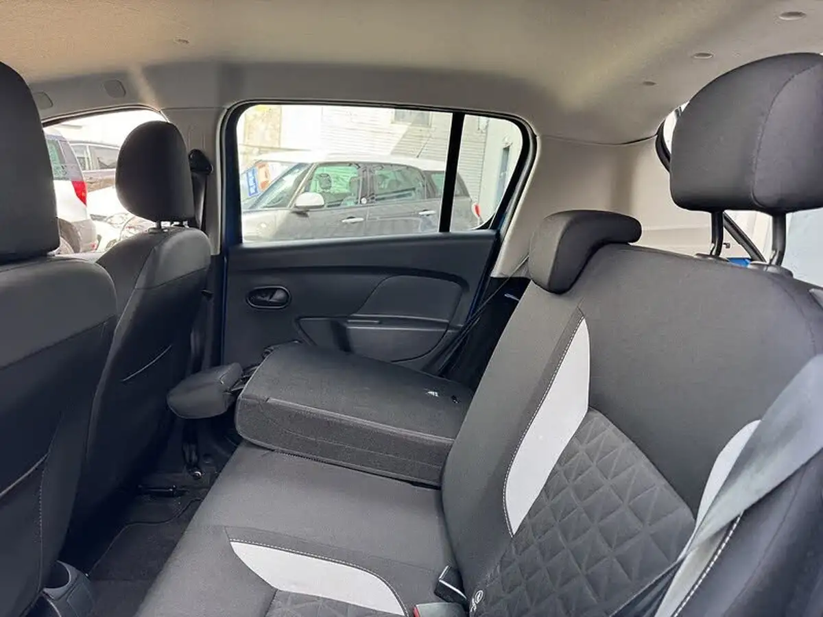 2016-dacia-sandero-stepway-15dci-ambiance-big-60