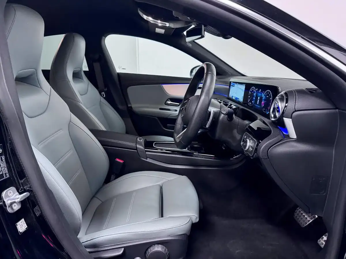 2023-mercedes-benz-cla-13-cla-200-amg-line-executive-coupe-4d-big-18