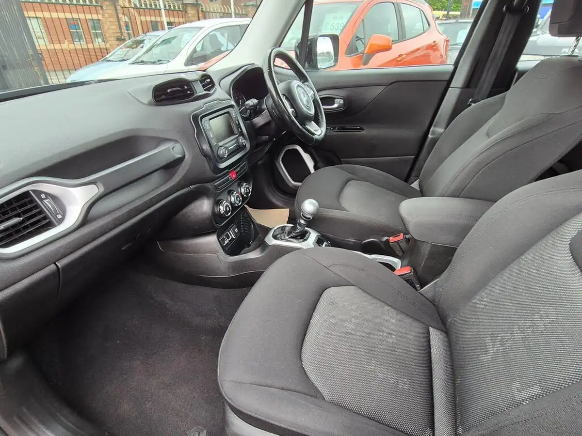 2016-jeep-renegade-16-multijet-ii-longitude-ss-big-12