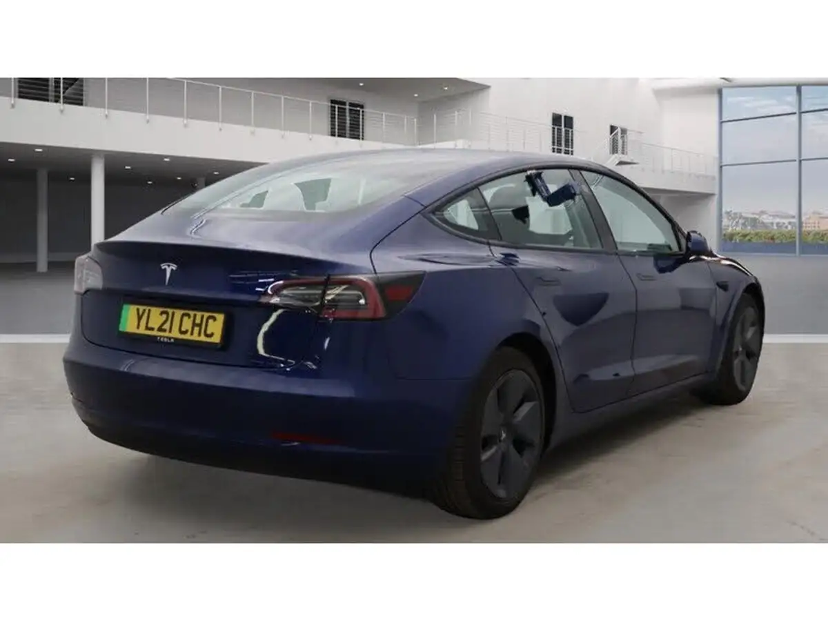 2021-tesla-model-3-e-standard-plus-big-6